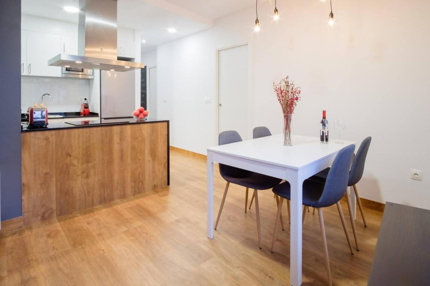 Cigarreras Lovely Loft Аликанте Екстериор снимка